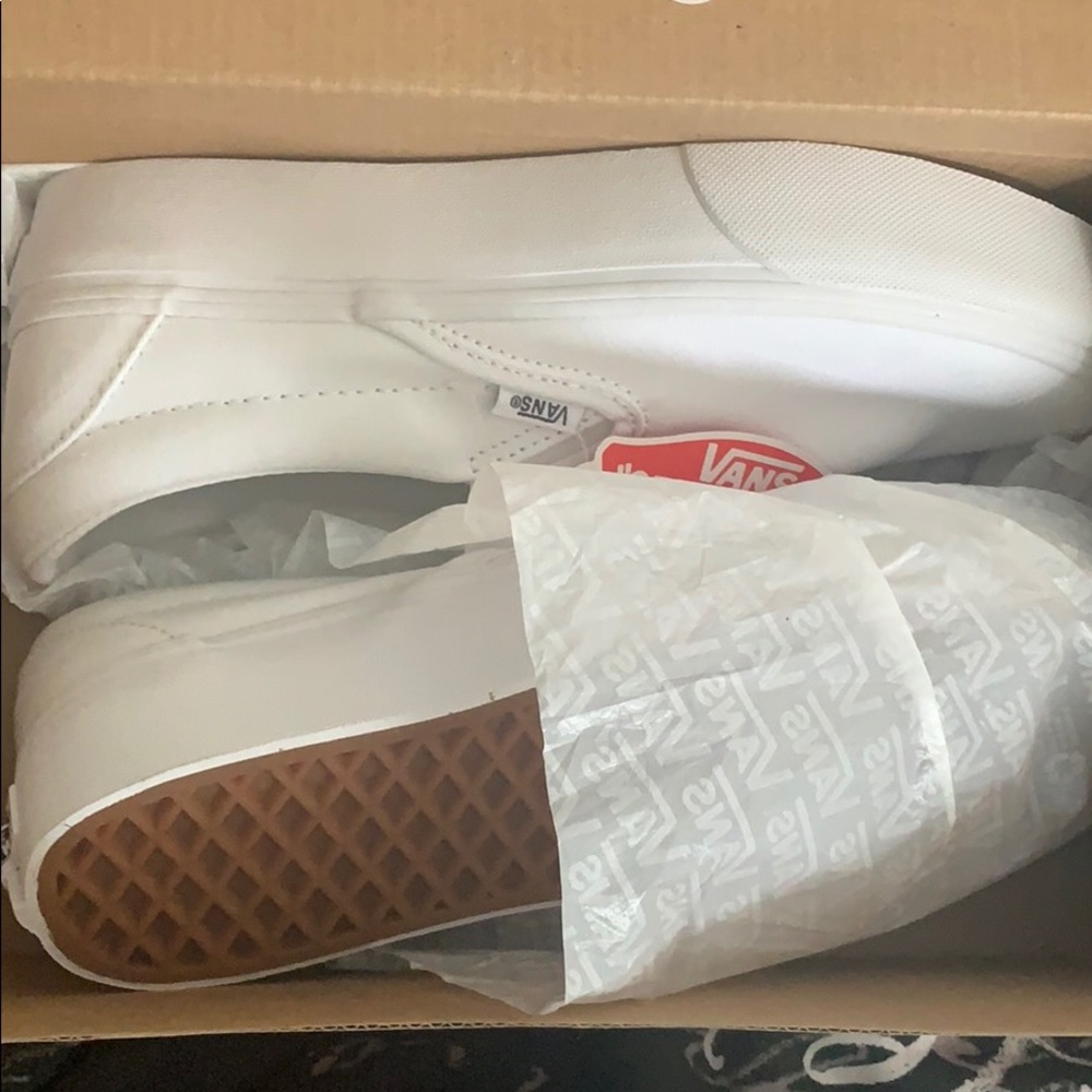 White Vans Slip Shoes 🤍